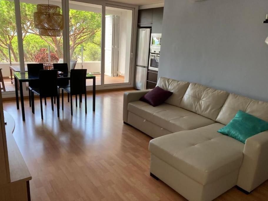 Apartamento Edificio Lirios Politur Платья-де-Аро Экстерьер фото